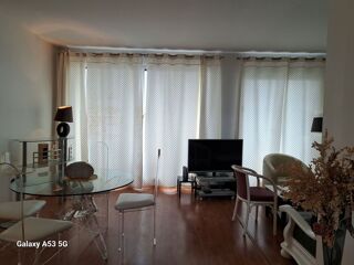  Appartement à louer 3 pièces 76 m²