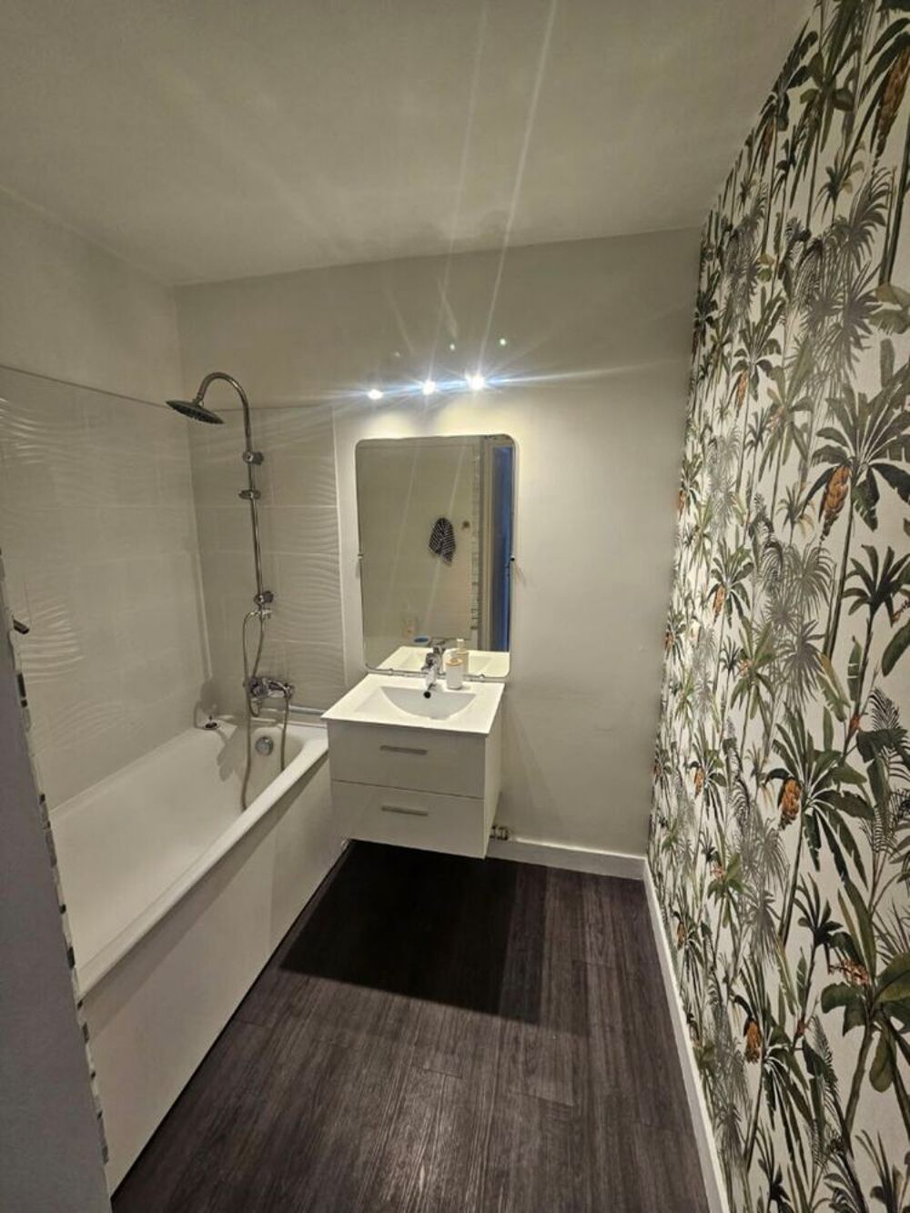 Vente Appartement Vue panoramique sur Lille 3 pieces de 63 m2 Mons-en-barœul