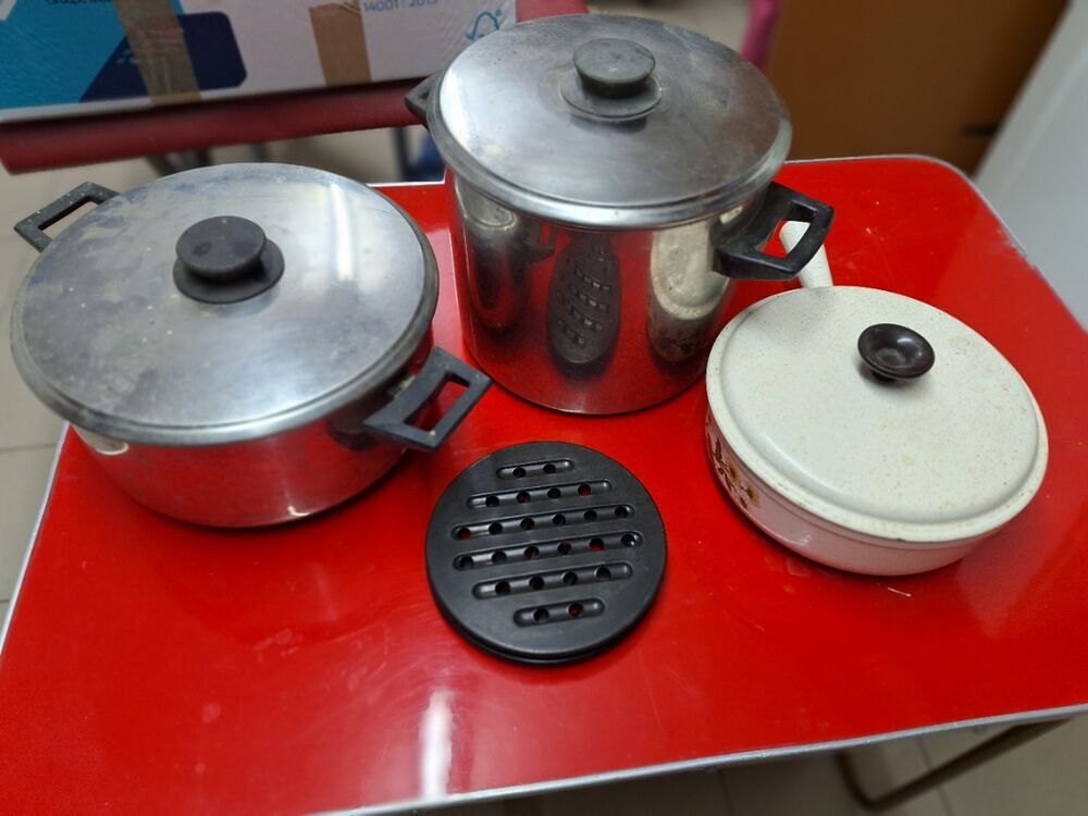 Lot de 2 marmites inox plus po&ecirc;lon" Cuisine