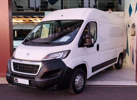 Annonce voiture Peugeot Boxer 15588 €
