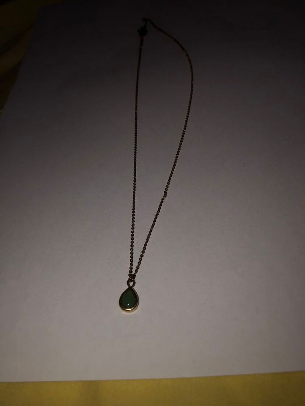 2 cha&icirc;nes en or 18 carats &agrave; l'unit&eacute; ou en lot Bijoux et montres
