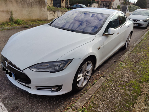 Tesla Model S MODEL S 70 kWh 2016 occasion V&eacute;nissieux 69200