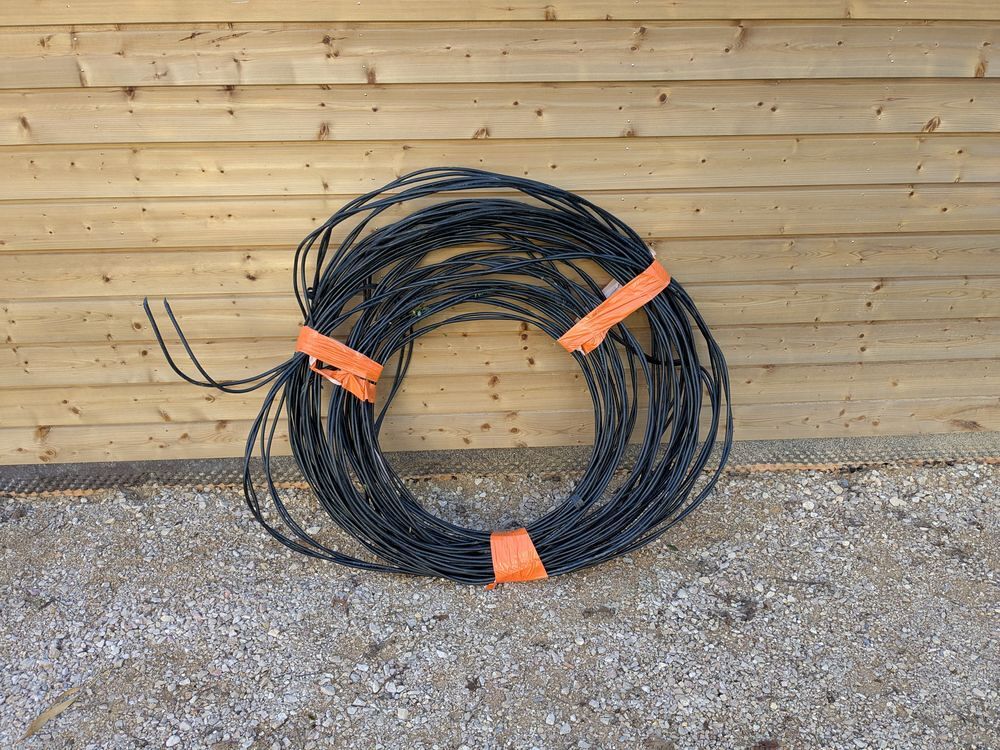 C&acirc;ble &eacute;lectrique torsad&eacute; Bricolage