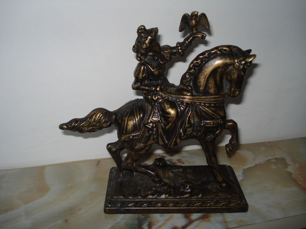 sujet cavalier cheval et aigle Décoration