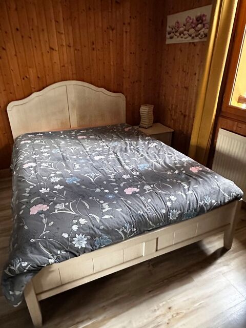 Chambre bois blanc vieilli complte 400 Cadaujac (33)