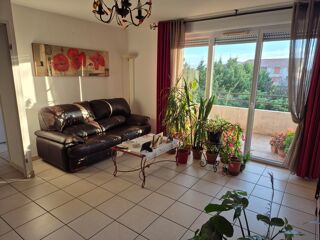  Appartement  vendre 4 pices 85 m