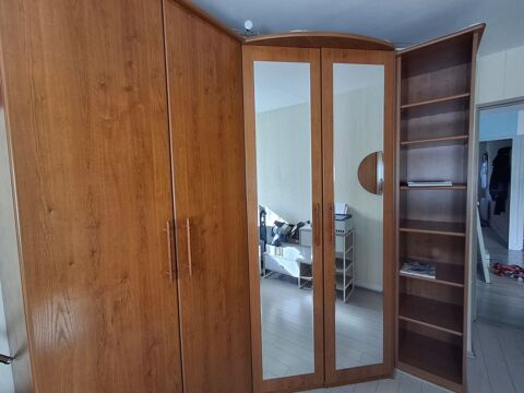 Dressing d'angle: deux armoires et une bibliothèque 650 Éragny (95)