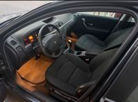 Laguna 2.0i Initiale Proactive 2005 occasion 74000 Annecy