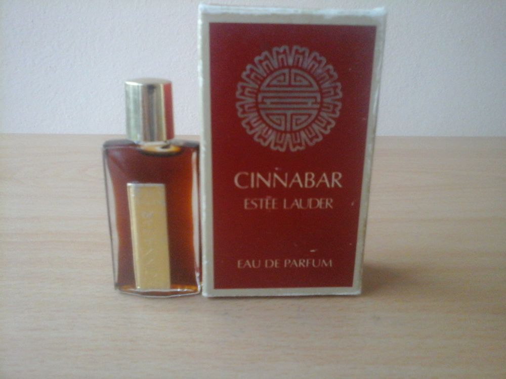 MINIATURES DE PARFUM 