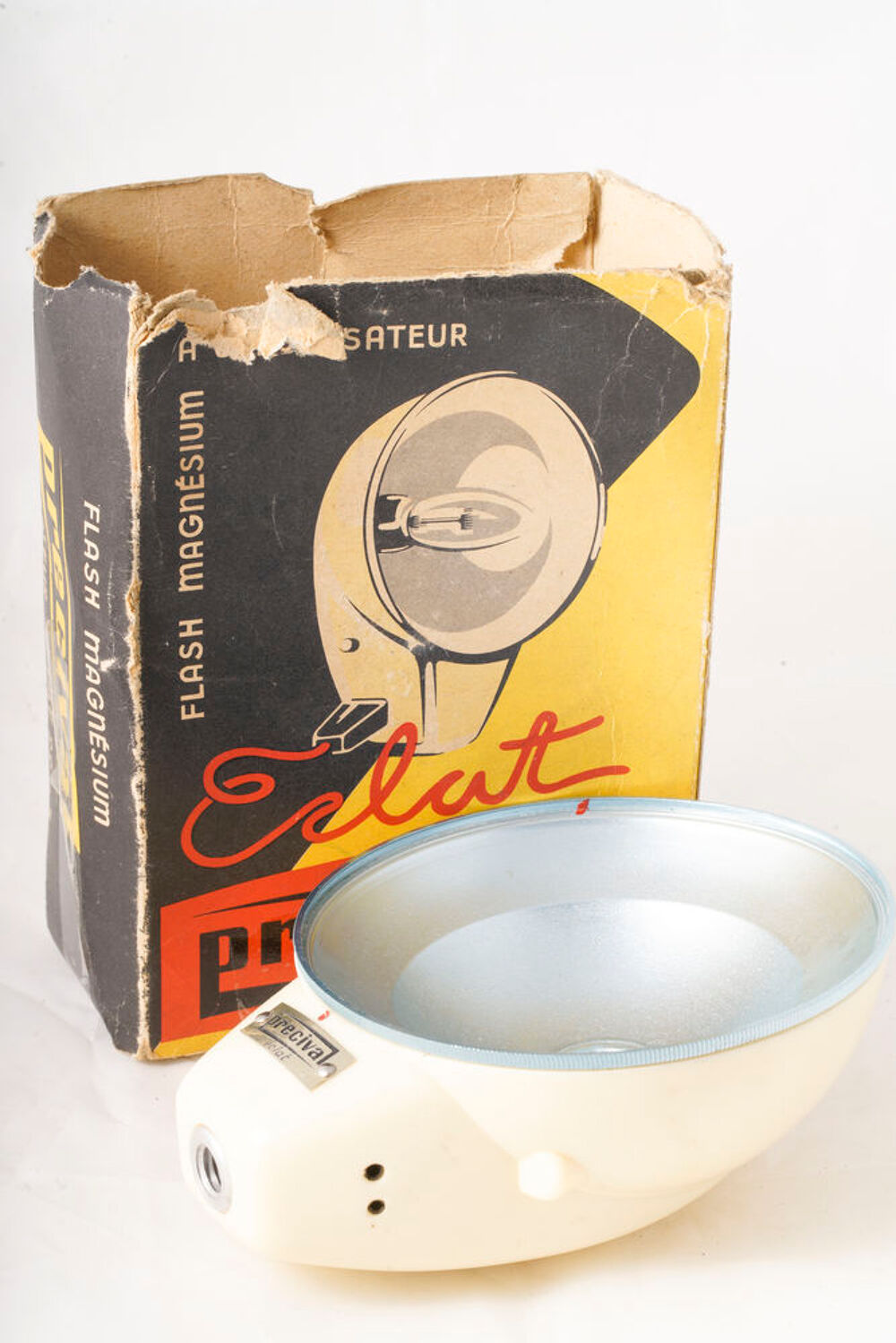 Flash magnesium Eclat precival
Photos/Video/TV