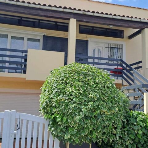   Particulier maison Maison - 4 pi�ce(s) - 81 m�