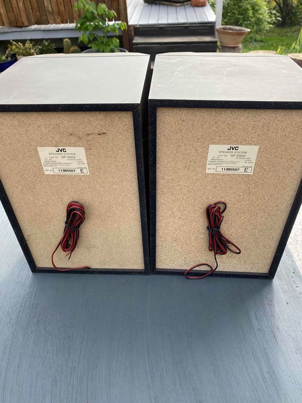 2 Enceintes hifi JVC Audio et hifi