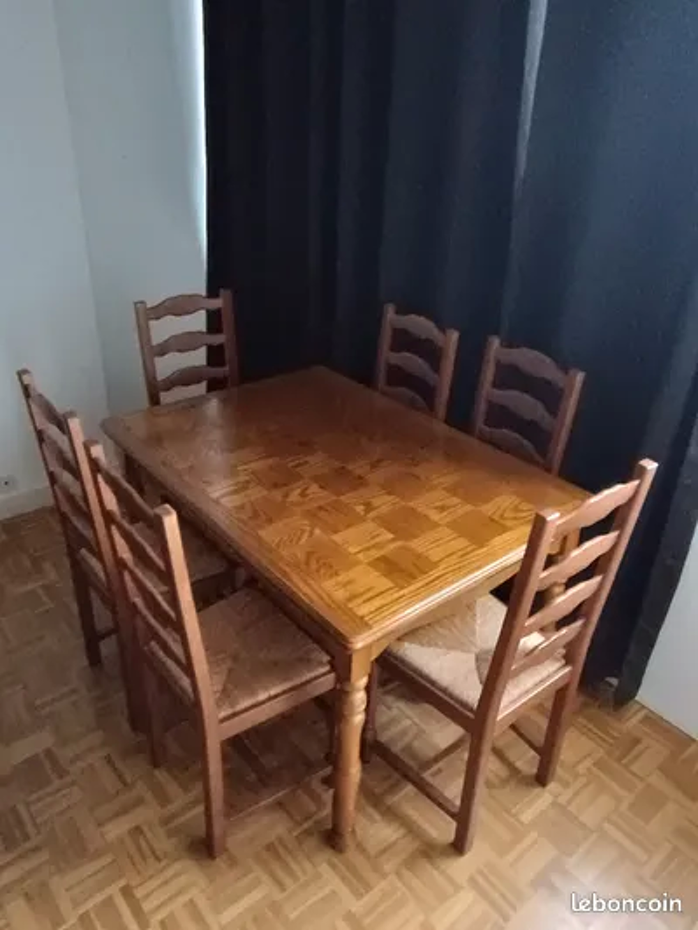 Table+ 6 chaises Meubles