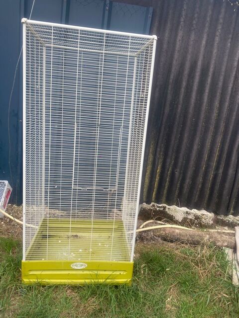 voli&egrave;re 60 10000 Troyes