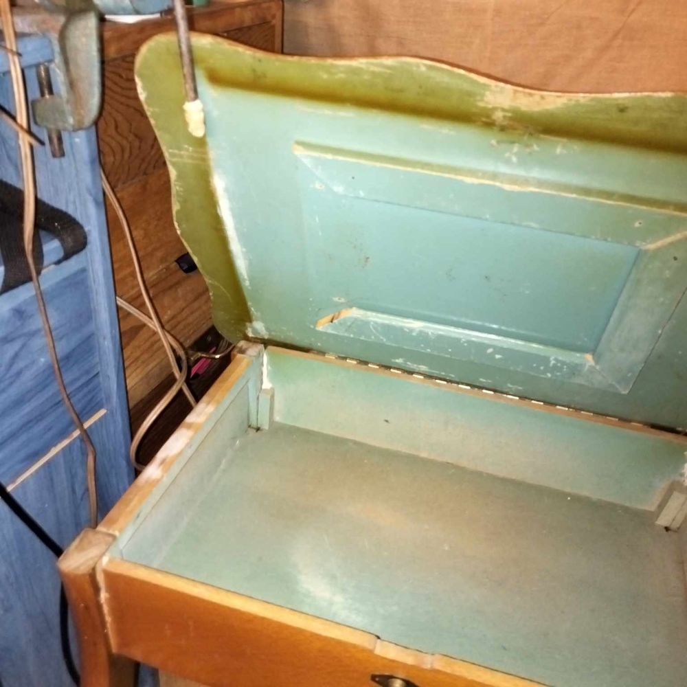 Petite table merisier Meubles