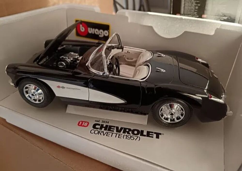 Chevrolet Corvette 1/18 