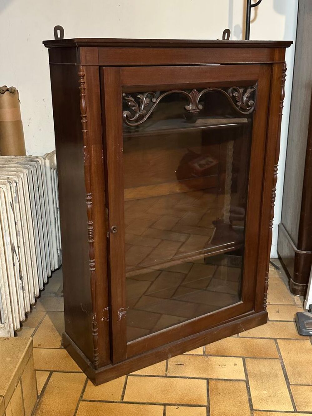 vitrine acajou style Louis Philippe Meubles