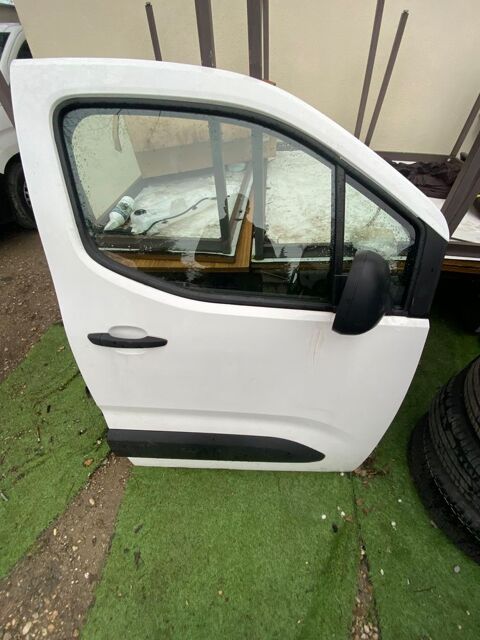 Pi&egrave;ces et &eacute;quipements Voiture Pi&egrave;ces et &eacute;quipements Voiture  occasion V&eacute;nissieux 69200