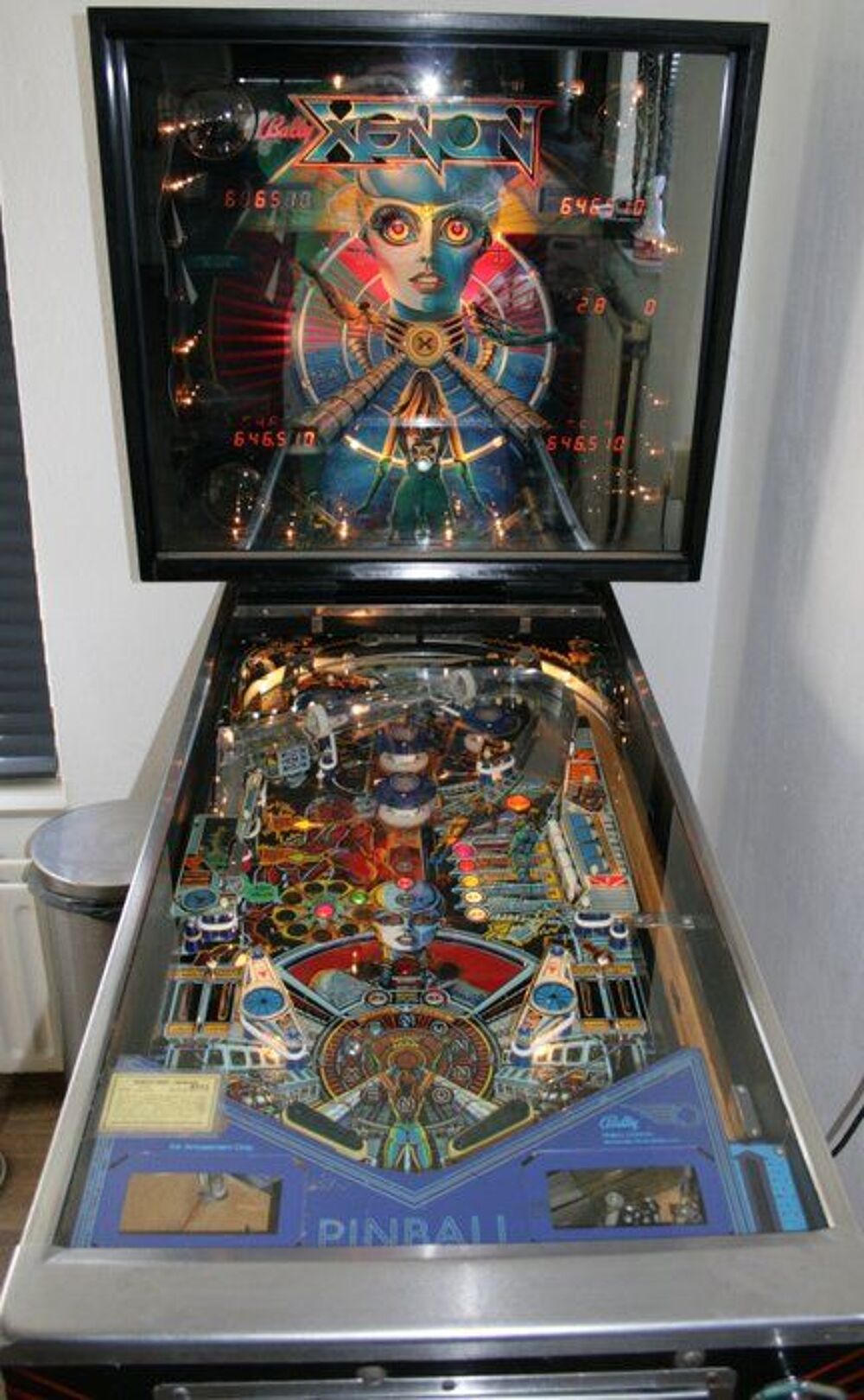 flipper Jukebox m&ecirc;me en panne Baby foot Bonzini Jeux / jouets