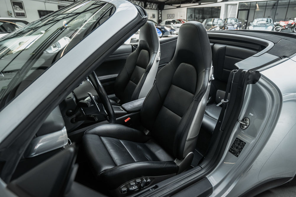 911 (991) 911 Carrera Cabriolet 3.8i 430 GTS PDK 2015 occasion 75014 Paris