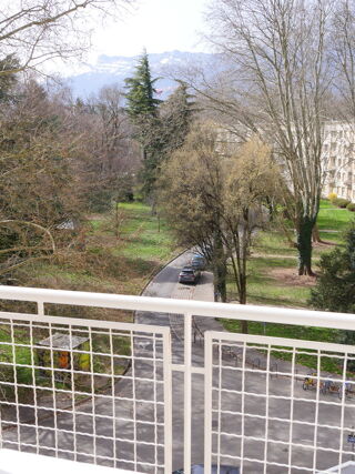  Appartement � louer 3 pi�ces 54 m� Grenoble
