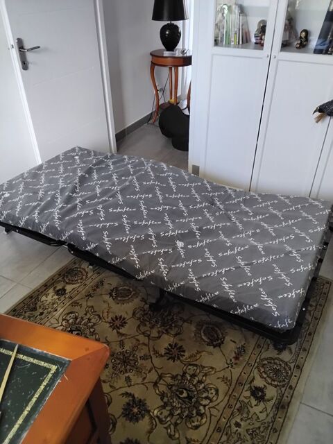 Fauteuil convertible lit une place 95 Saleilles (66)