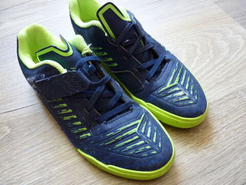 baskets sport garçon decathlon 34 bleu marine vert fluo cour Brienne-le-Château (10)