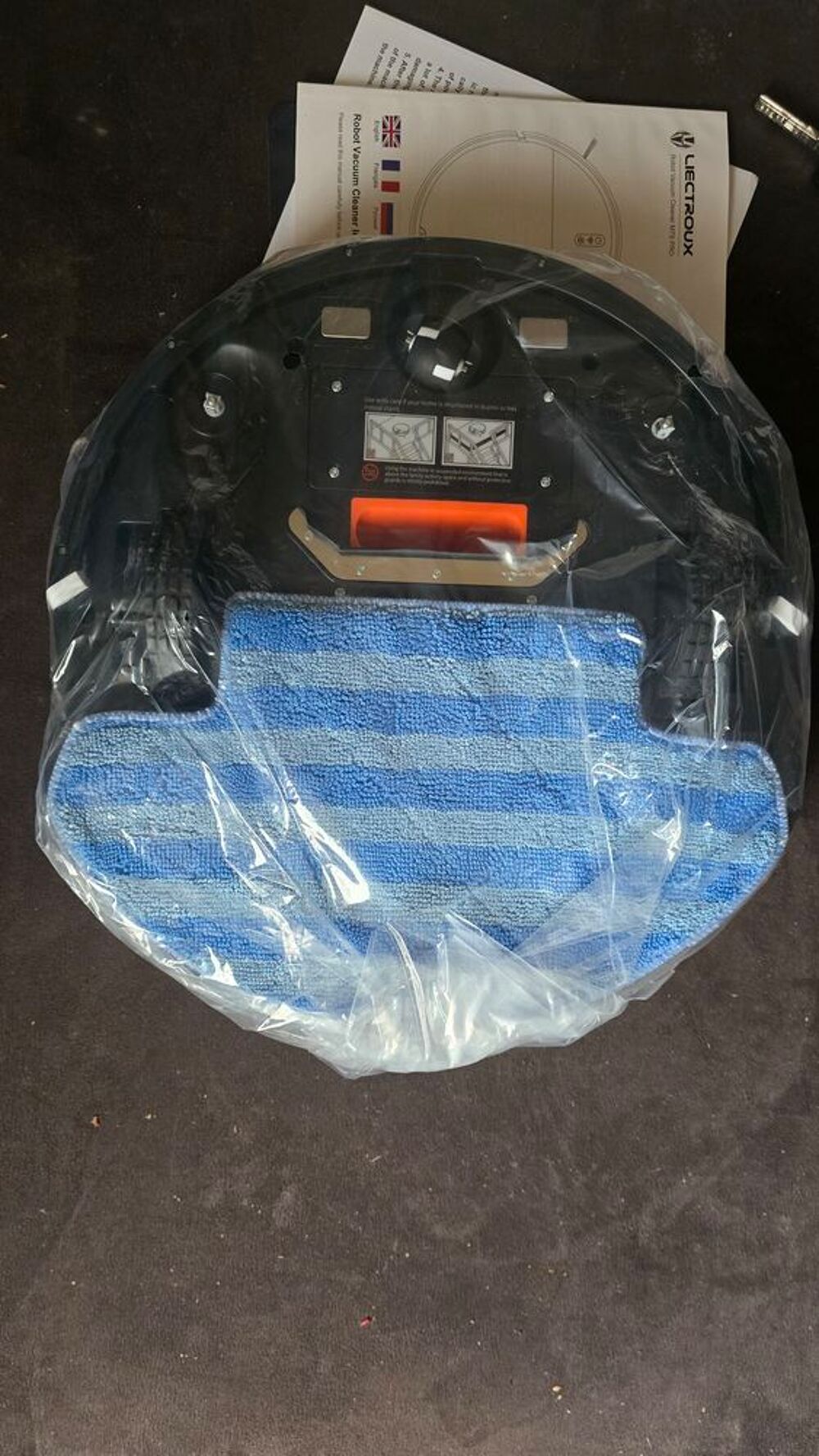 robot aspirateur/laveur Electroménager