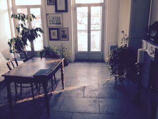  Appartement à louer 4 pièces 110 m²