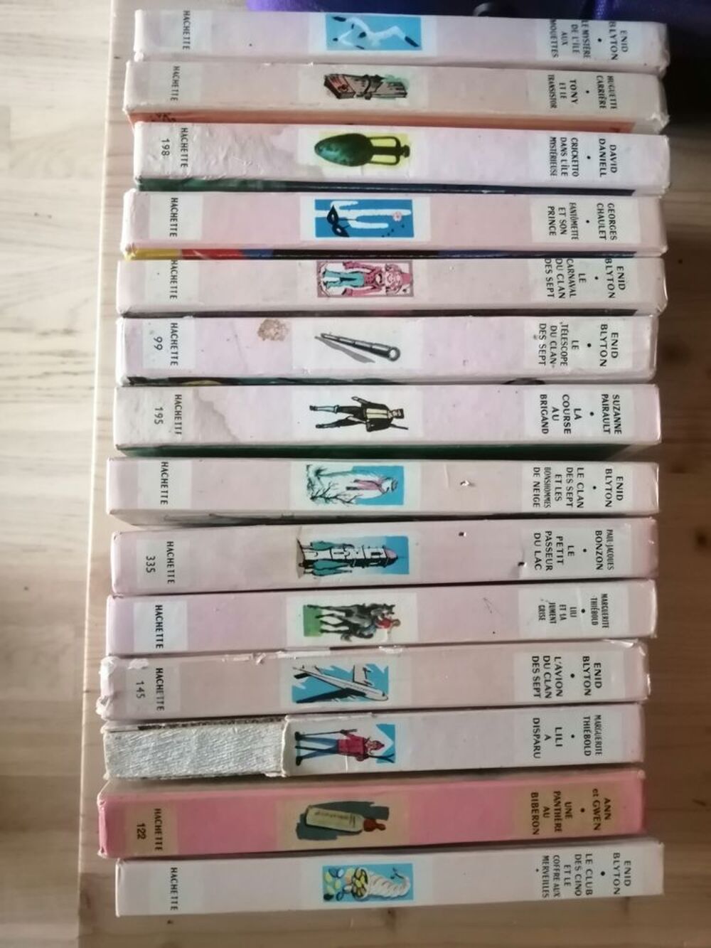 BIBLIOTHEQUE ROSE- 14 LIVRES ENiD BLYTON 
LE CLAN DES 7 - Livres et BD