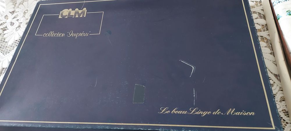 Parure de draps en satin neuve Décoration