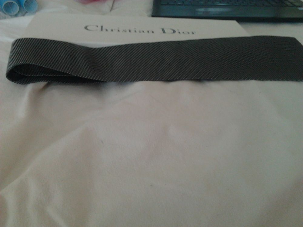 CRAVATE DIOR d'origine Vêtements