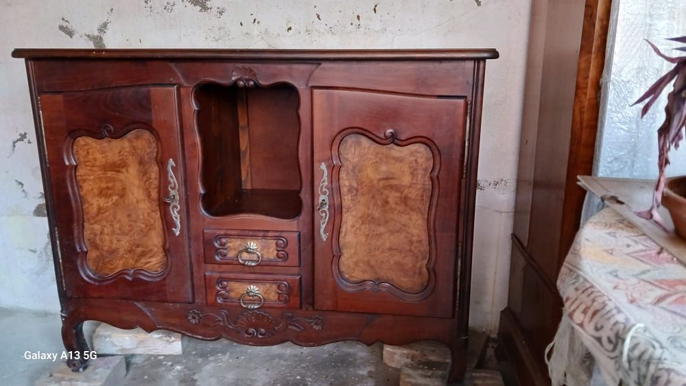 Meuble bar ou autre Meubles