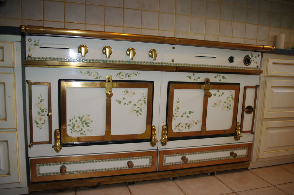 piano de cuisson la cornu Electroménager