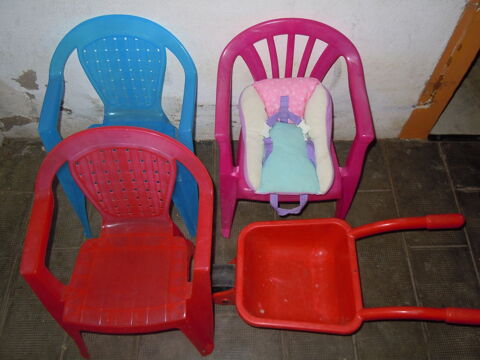 JOUETS DIVERS . 5 Chalon-sur-Sa�ne (71)