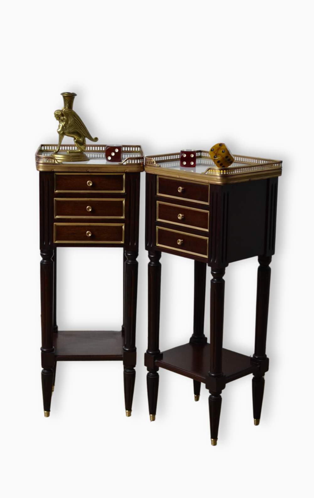 Paire de Chevets de Style Louis XVI Meubles