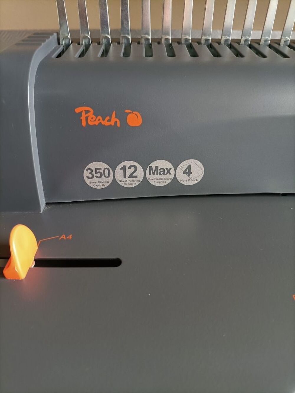 perforelieuse Peach Bricolage