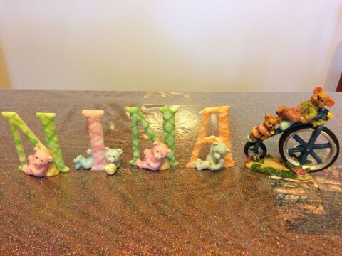 Lot de d�coration enfant 10 N�mes (30)