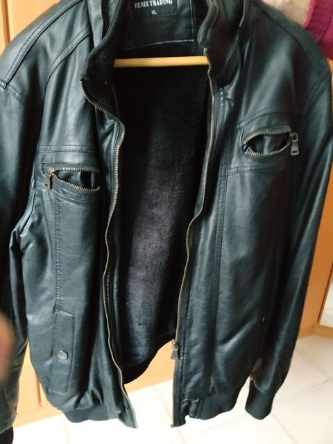 blouson de cuir fourr� 25 Saint-Vincent-de-Reins (69)