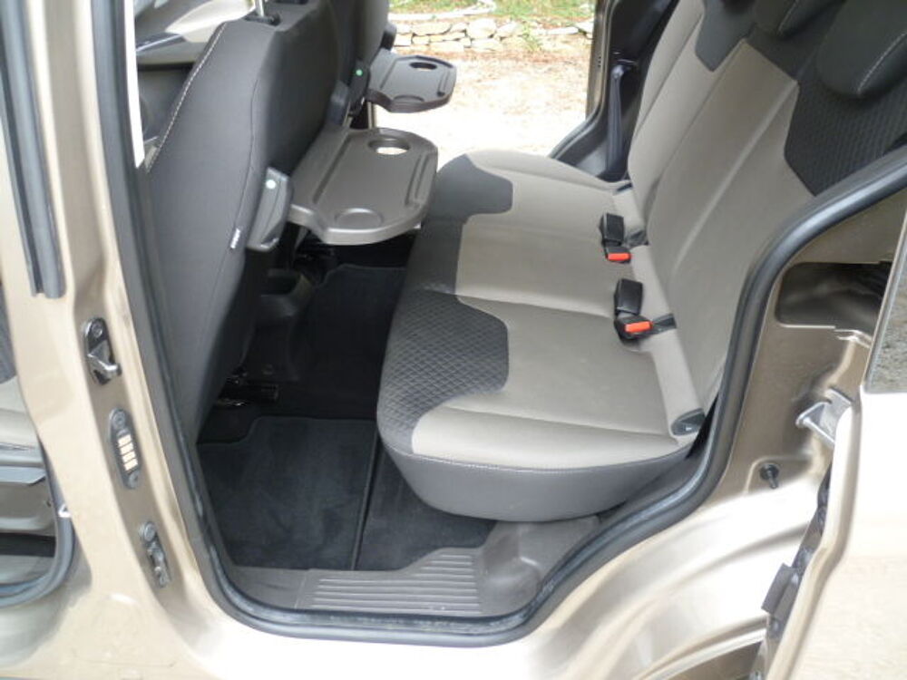 Tourneo VP Tourneo Courier 1.0 E 100 BV6 Ambiente 2019 occasion 30210 Castillon-du-Gard