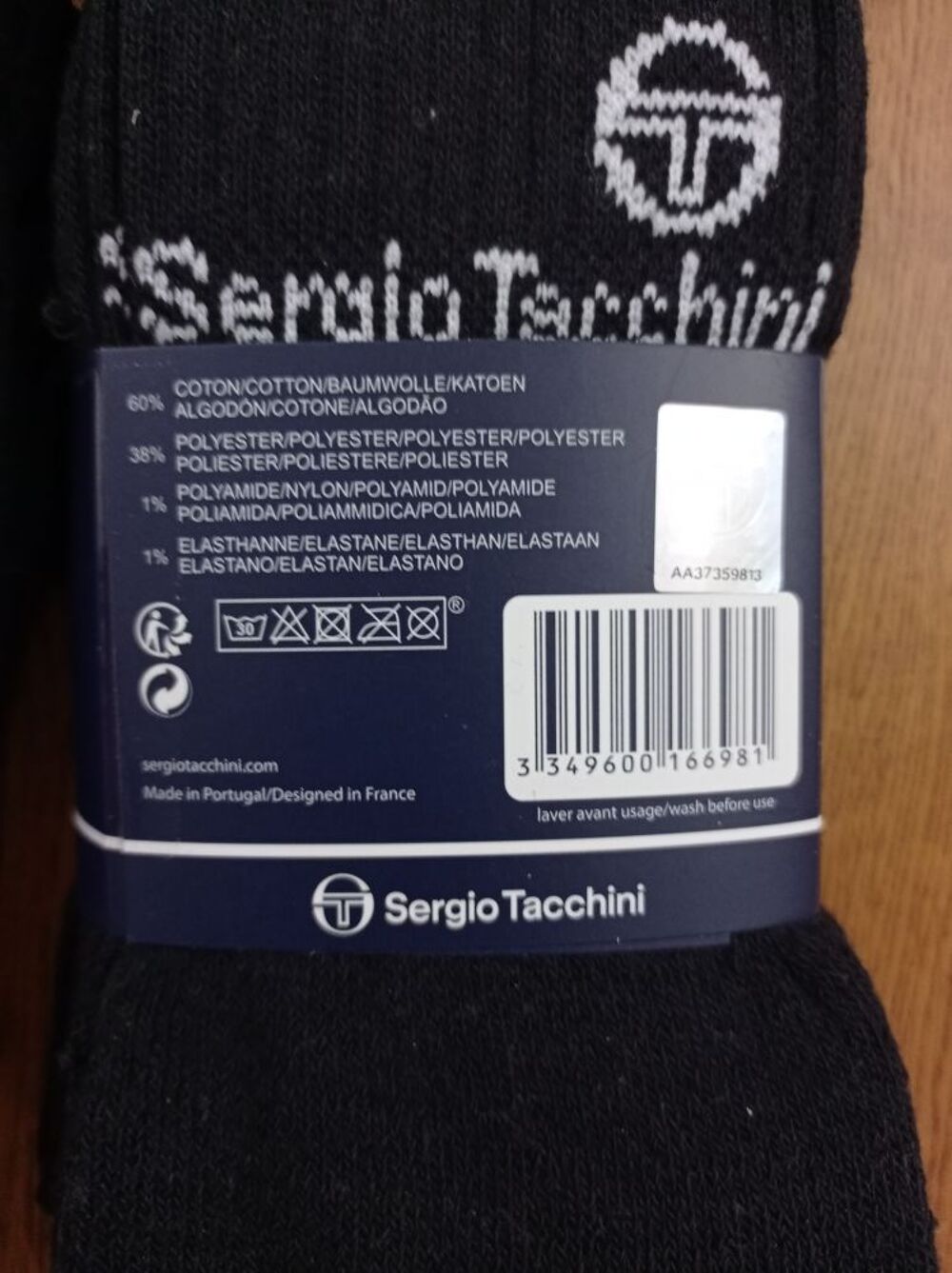 15 paires de chaussettes Sergio Tacchini noires 39/42 Vtements