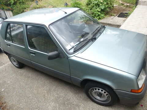 Renault super 5 Five
