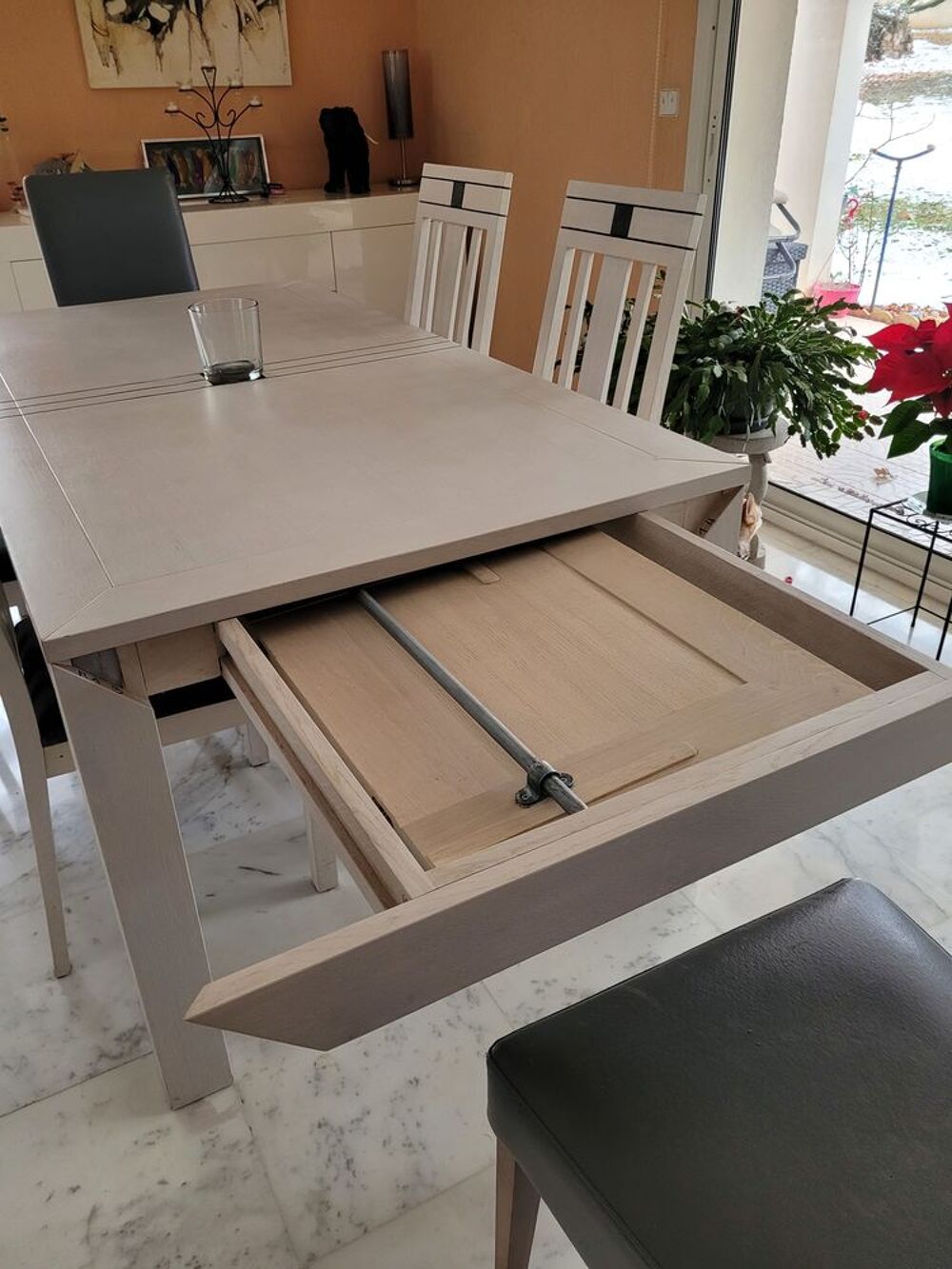 ensemble table et chaises Meubles