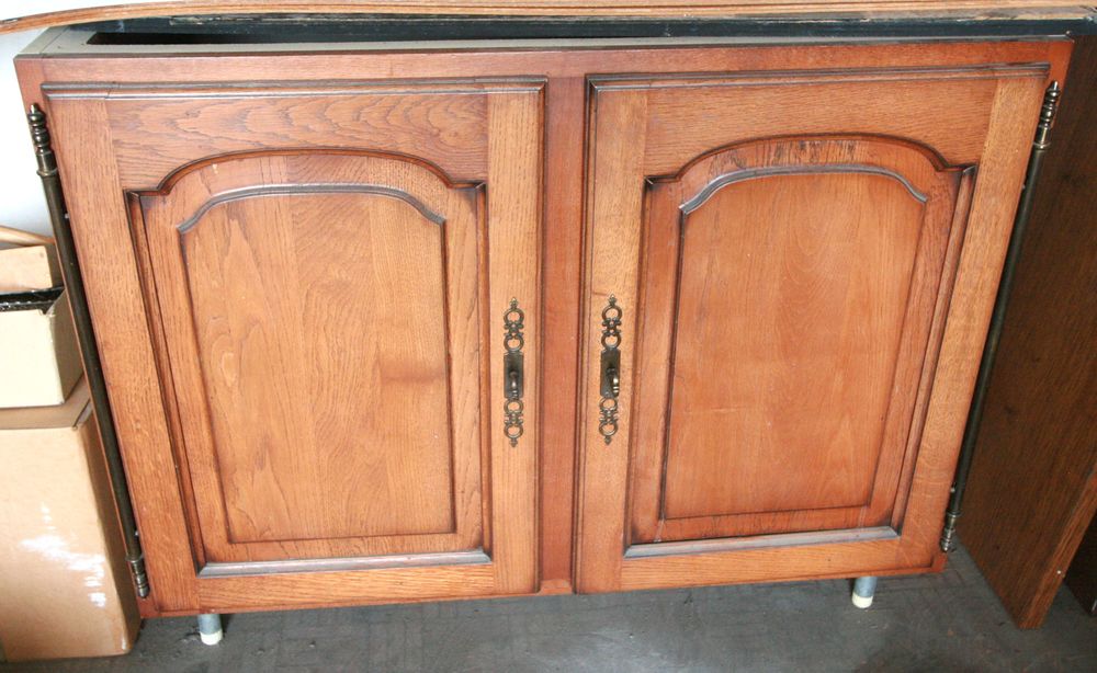 MEUBLE de CUISINE . Meubles
