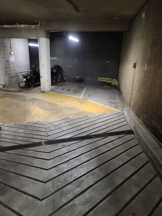  Parking / Garage � louer 12 m�