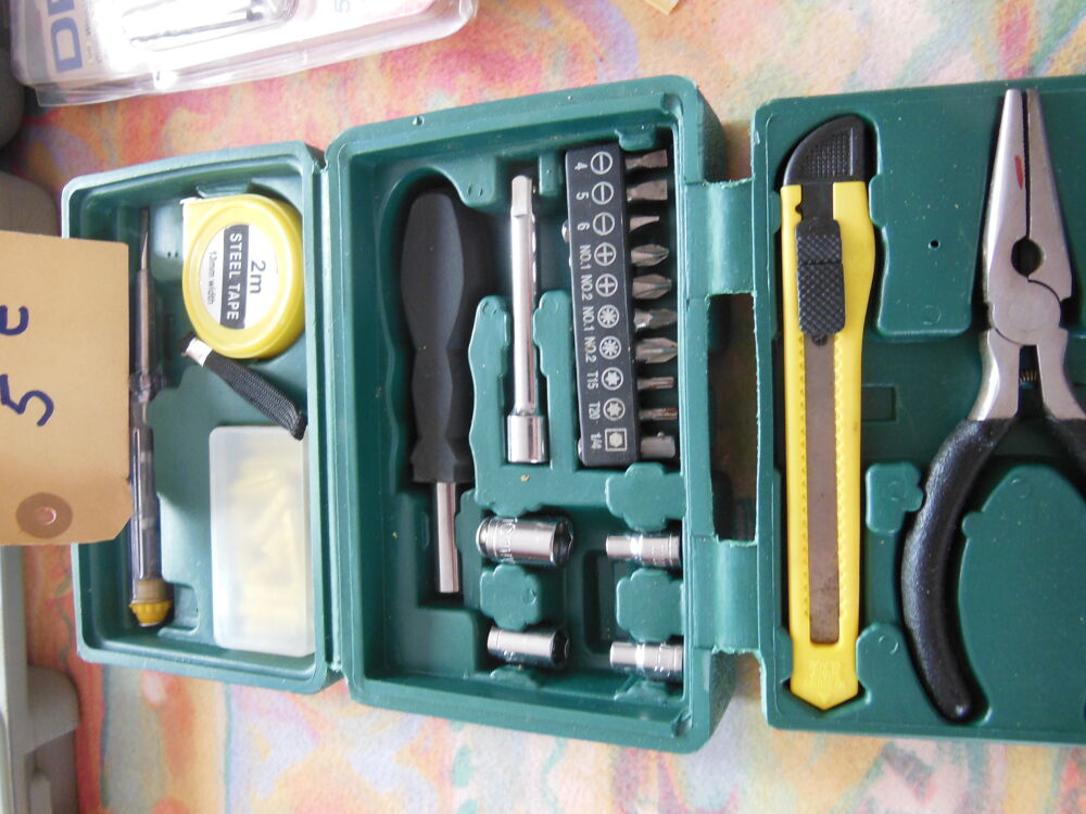 mallettes d'outils maquettisme Bricolage