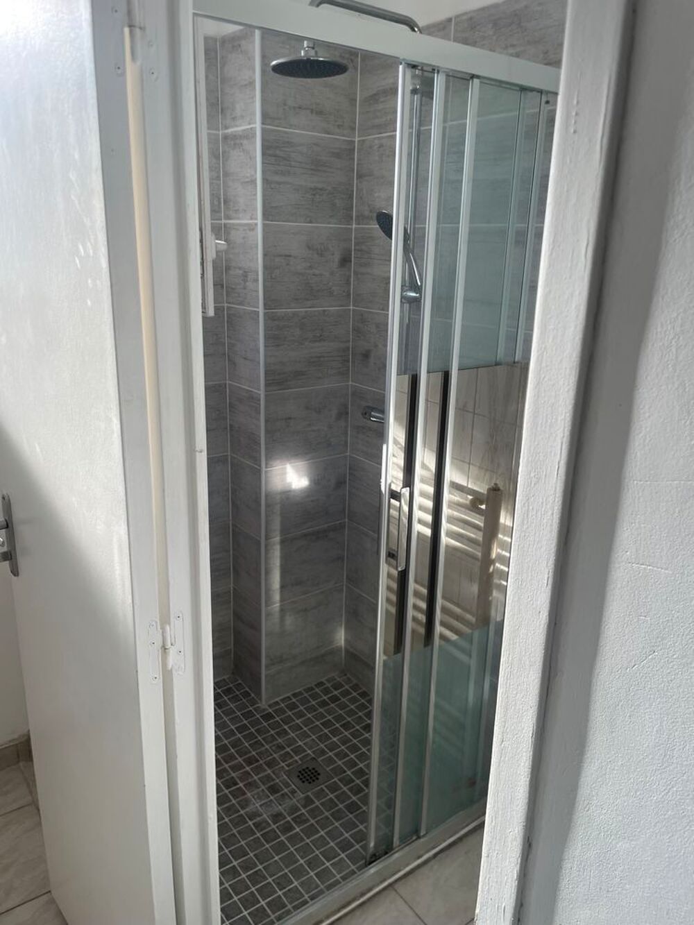 Location Maison Maison F5 Dès années 60 avec espaces  verts. Le coudray