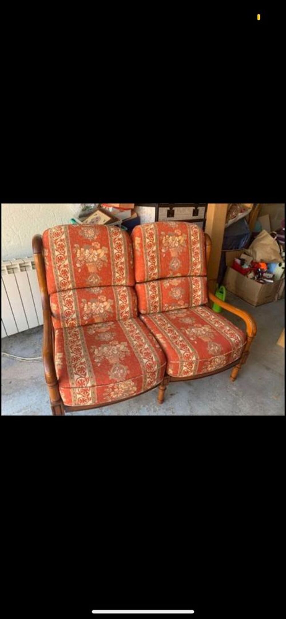 1 Canap&eacute; et 2 fauteuils Meubles