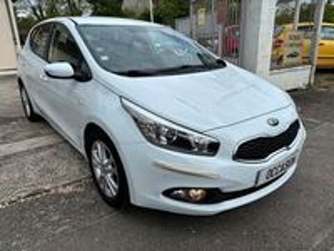 Ceed Cee'd 1.4 100 ch ISG Motion 2013 occasion 78540 Vernouillet
