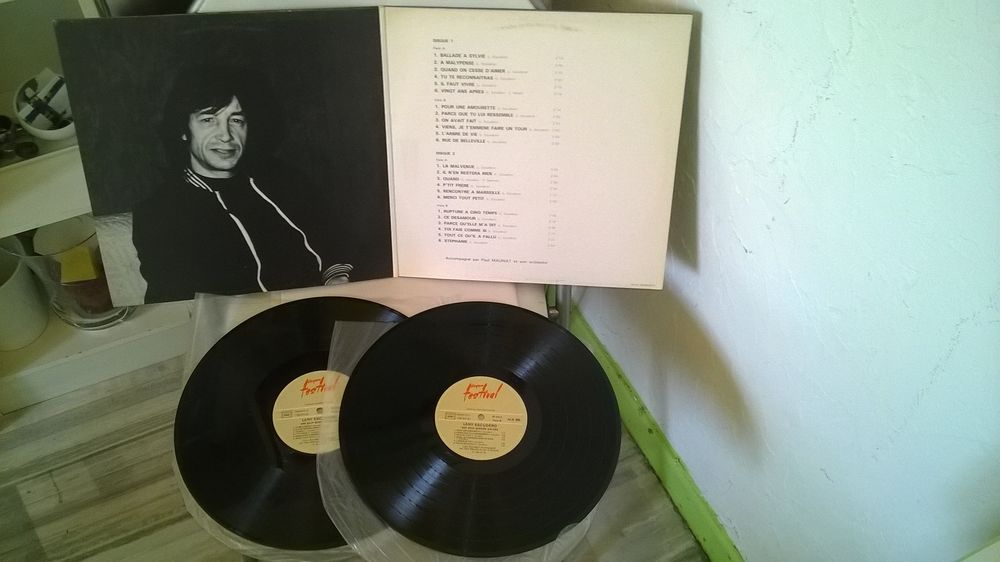 Vinyle Leny Escudero
Ses Plus Grands Succ&egrave;s
1978
Excellen CD et vinyles
